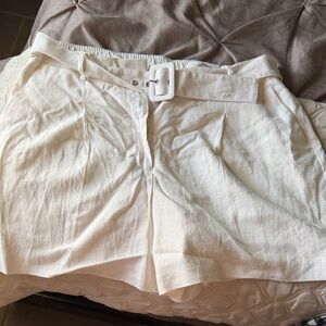 Nine West Cream Elastic-Waist Shorts